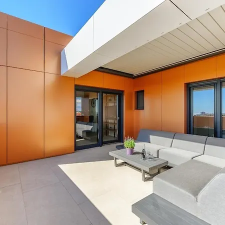 Luxury Penthouse Viki With Seaview Apartamento