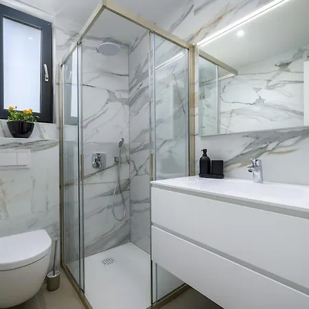 Luxury Penthouse Viki With Seaview * Umago