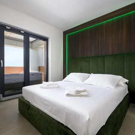 דירה Luxury Penthouse Viki With Seaview *